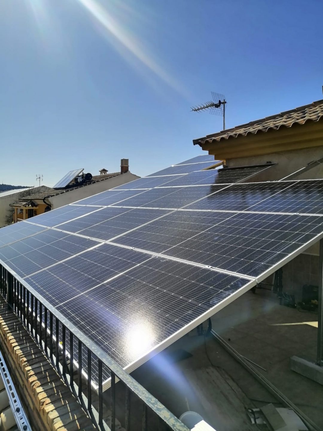 Instalación de placas solares vivienda unifamiliar en Lorca