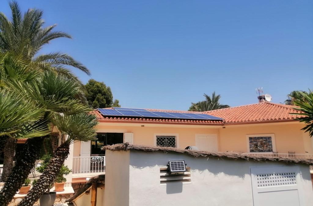 Instalación de placas solares vivienda unifamiliar en Tercia, Lorca